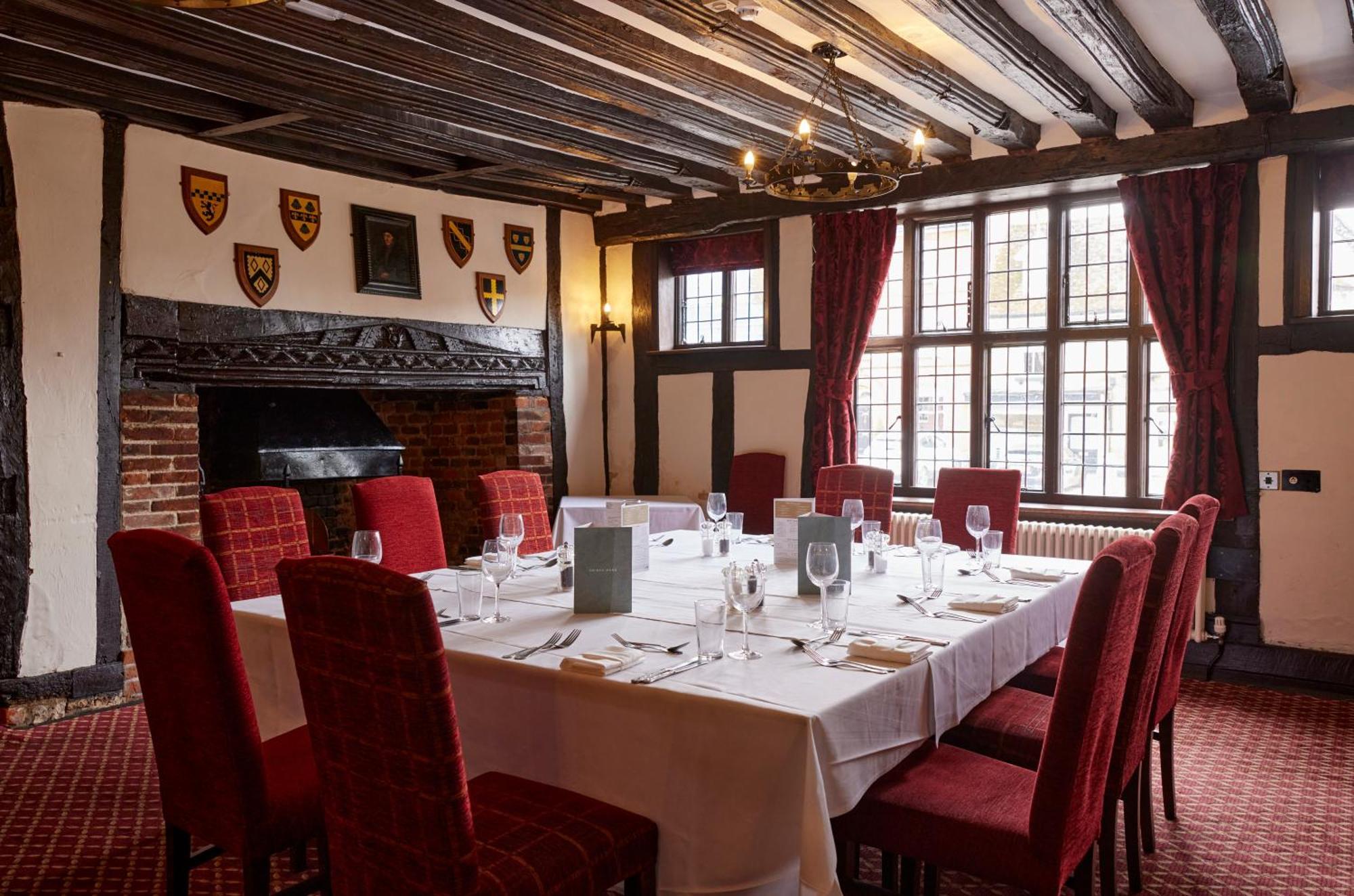 Bull Hotel By Greene King Inns Лонг Мелфорд Экстерьер фото